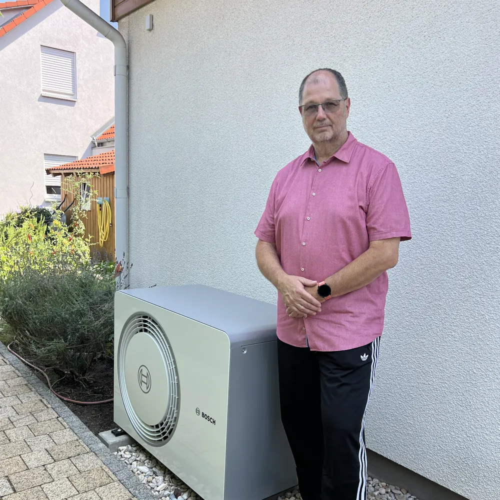 Familie Hofmann, Gas → Wärmepumpe mit Solarthermie